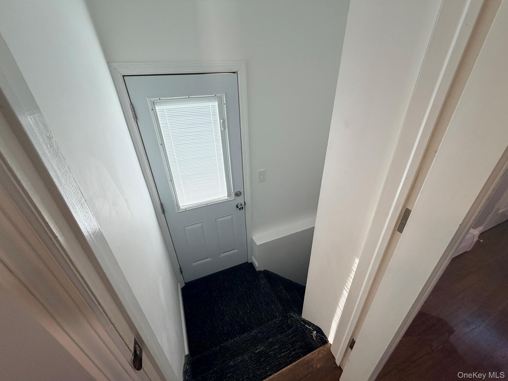 #13 photo, 2002 City Avenue, Merrick , NY 11566