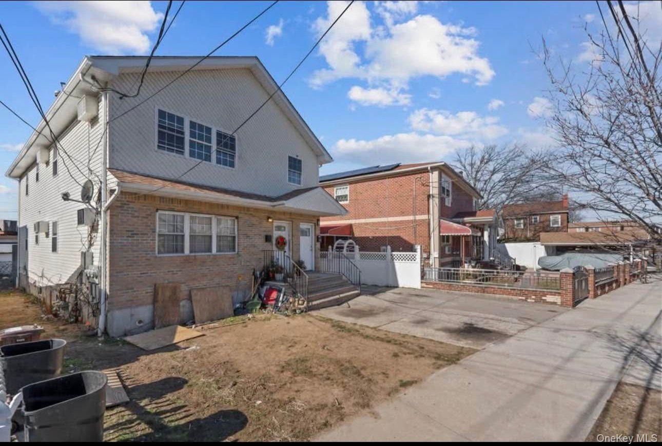 #10 photo, 147-20 223rd Street, Springfield Gardens , NY 11413