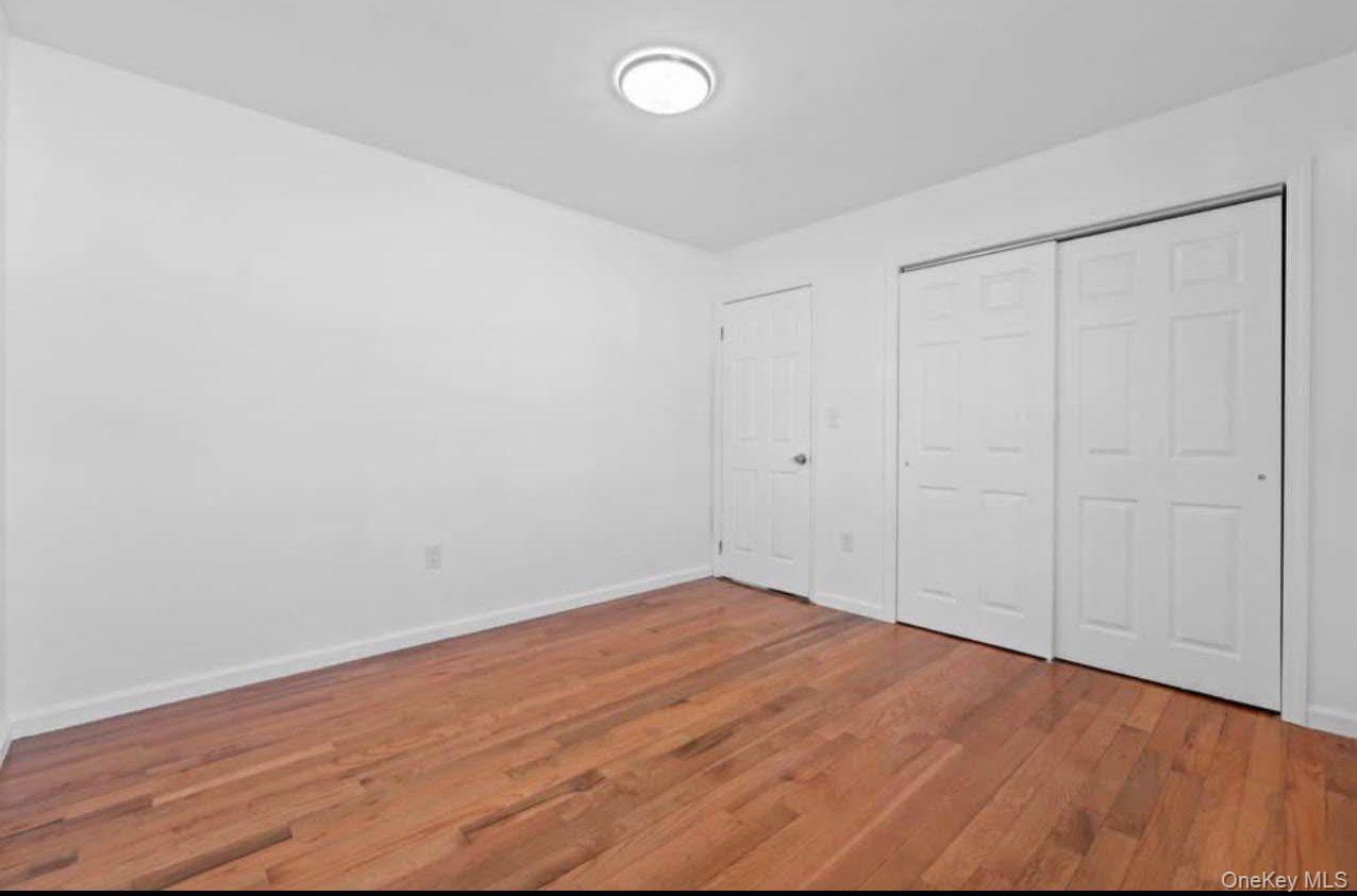 #7 photo, 147-20 223rd Street, Springfield Gardens , NY 11413