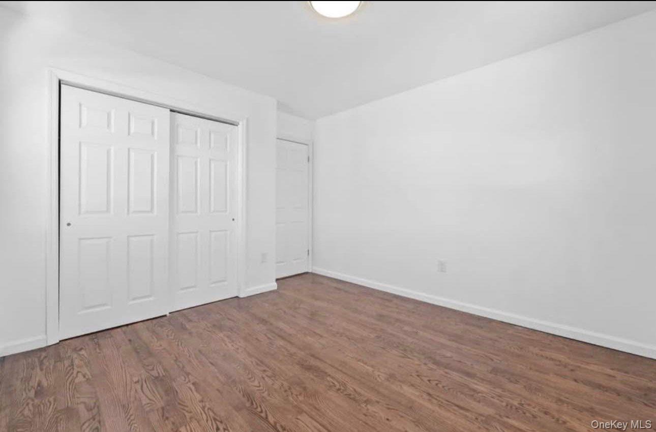 #8 photo, 147-20 223rd Street, Springfield Gardens , NY 11413