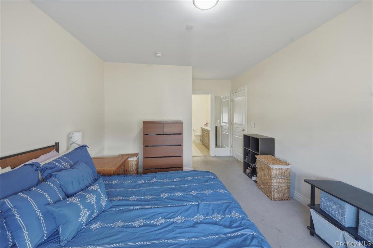 #15 photo, 100 Sheldrake Place, Mamaroneck , NY 10543