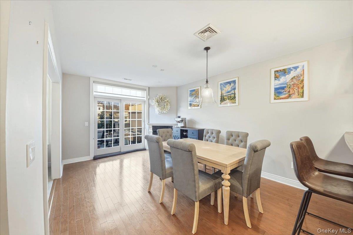 #6 photo, 100 Sheldrake Place, Mamaroneck , NY 10543