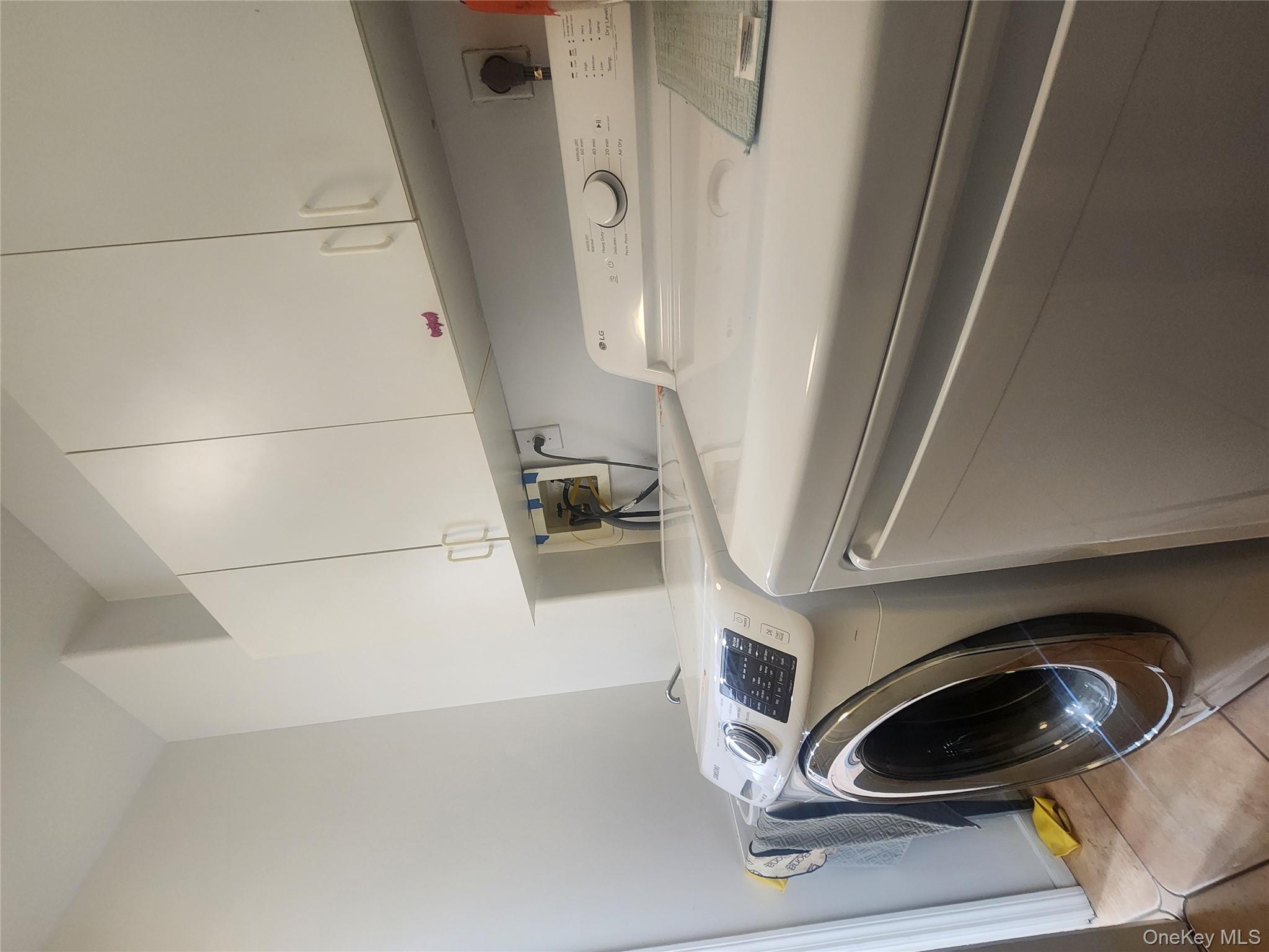 #11 photo, 3 Arbor Field Way, Lake Grove , NY 11755