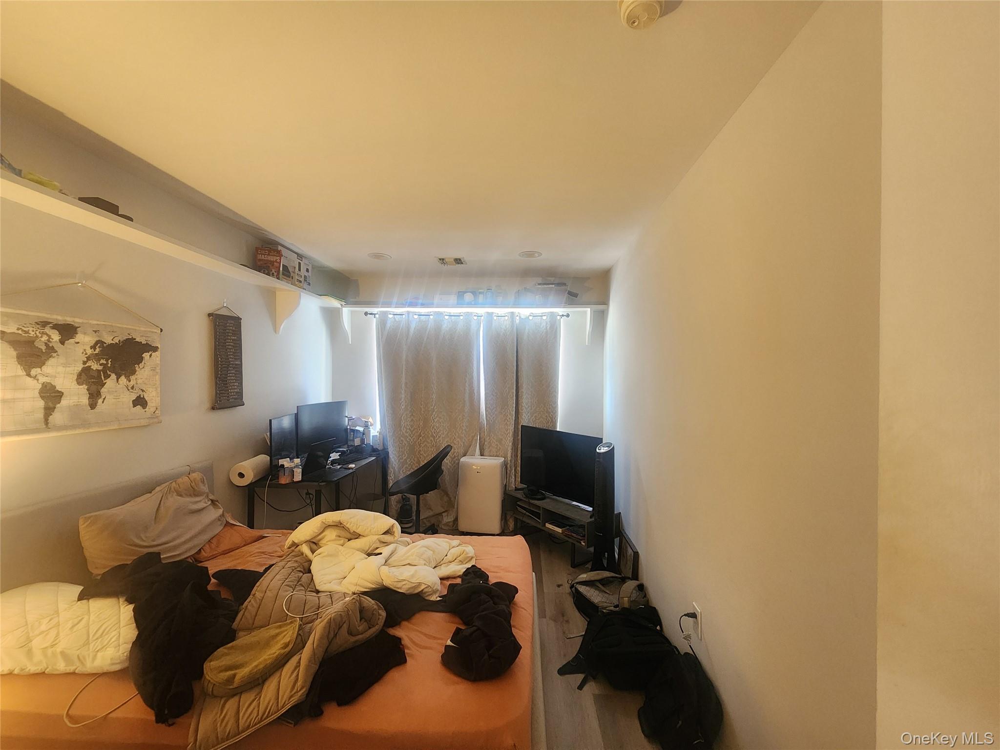 #8 photo, 3 Arbor Field Way, Lake Grove , NY 11755