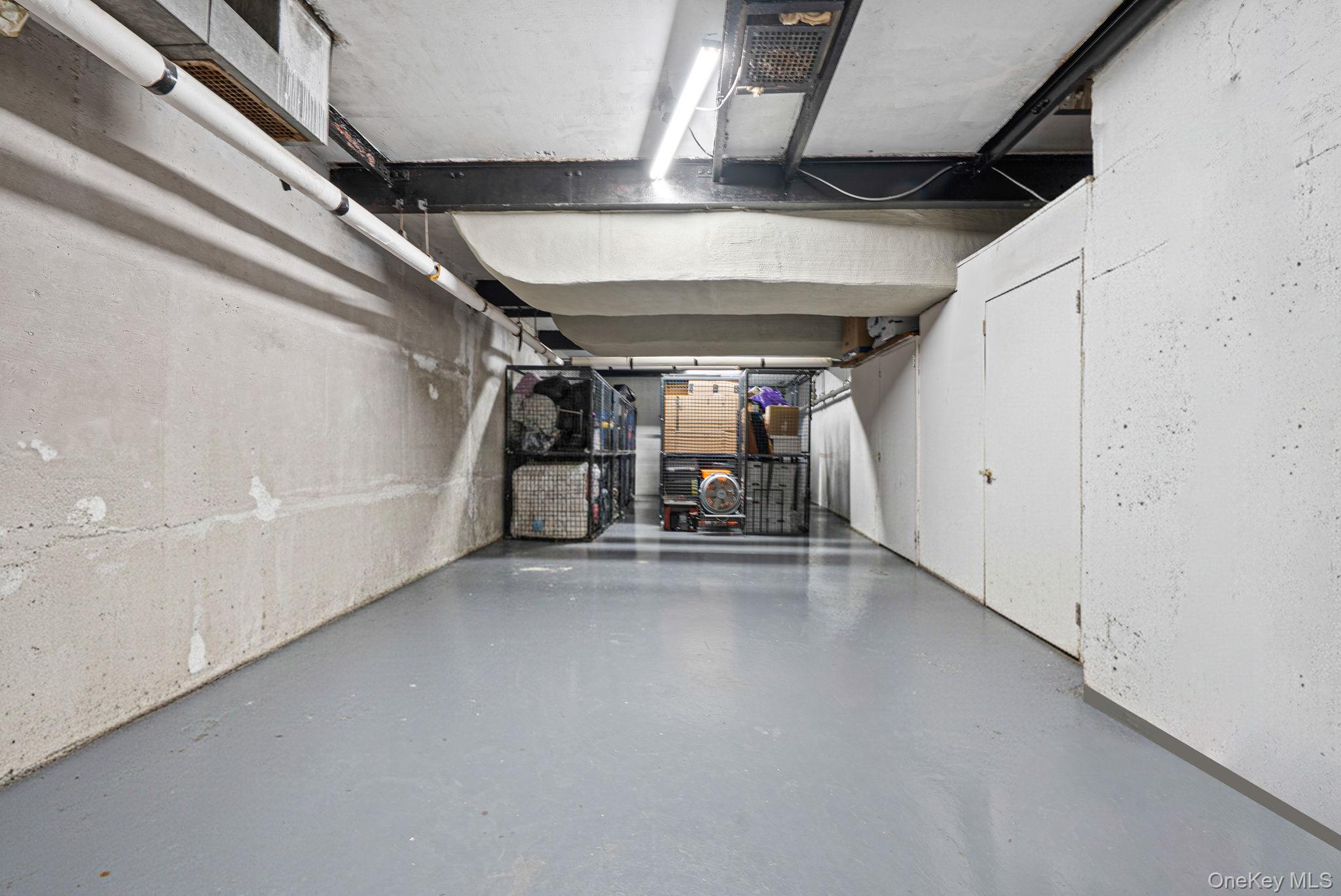 #18 photo, 25 Park Place, Great Neck , NY 11021