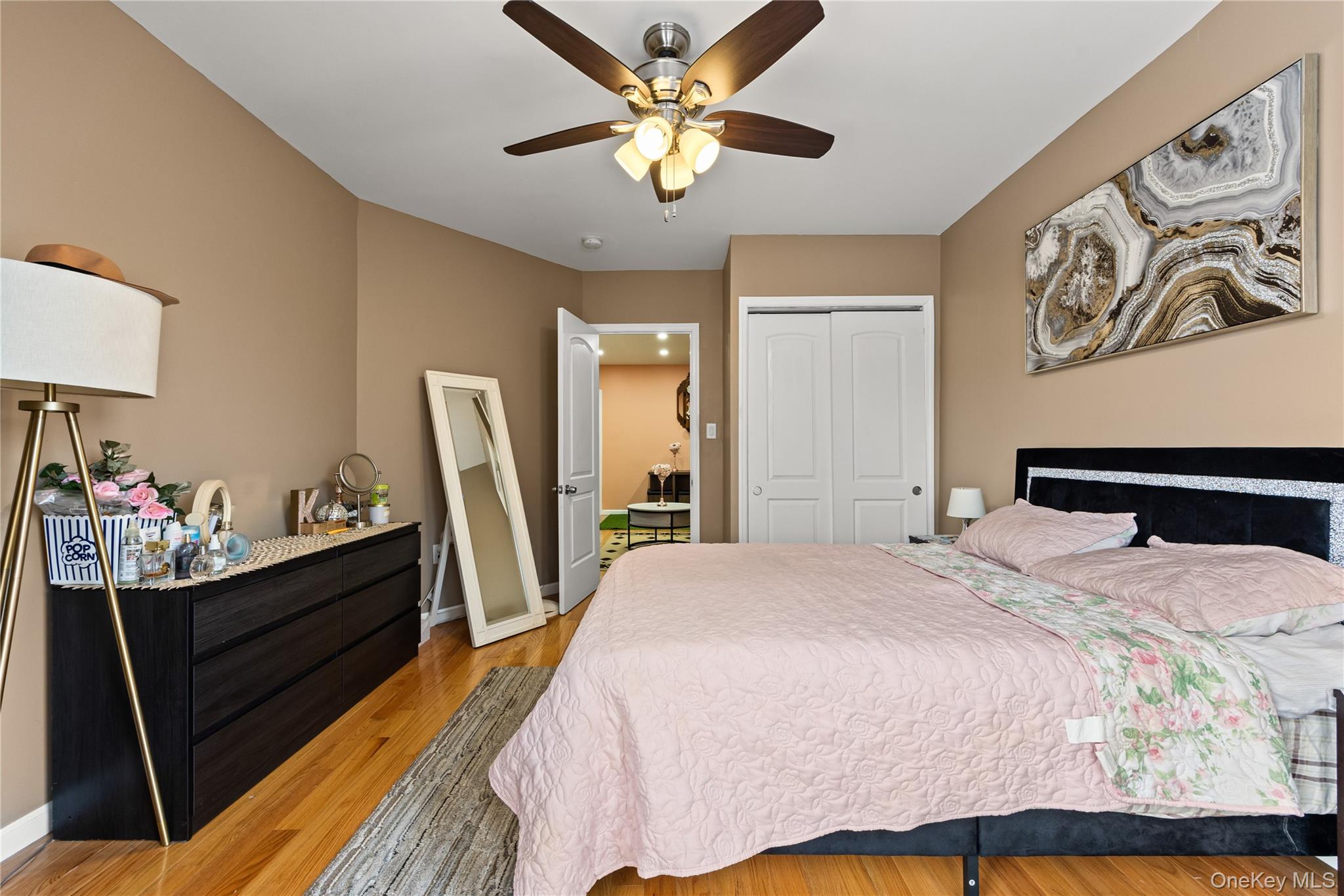 #8 photo, 461 Miller Avenue, ব্রুকলিন Brooklyn , NY 11207