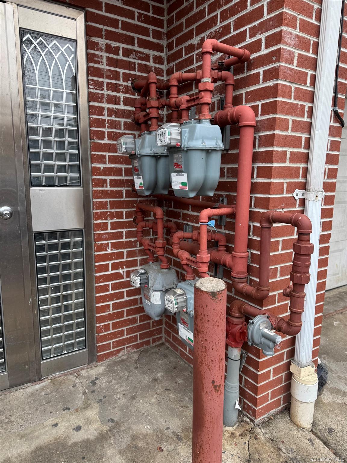 #6 photo, 104-37 37th Road, Corona , NY 11368