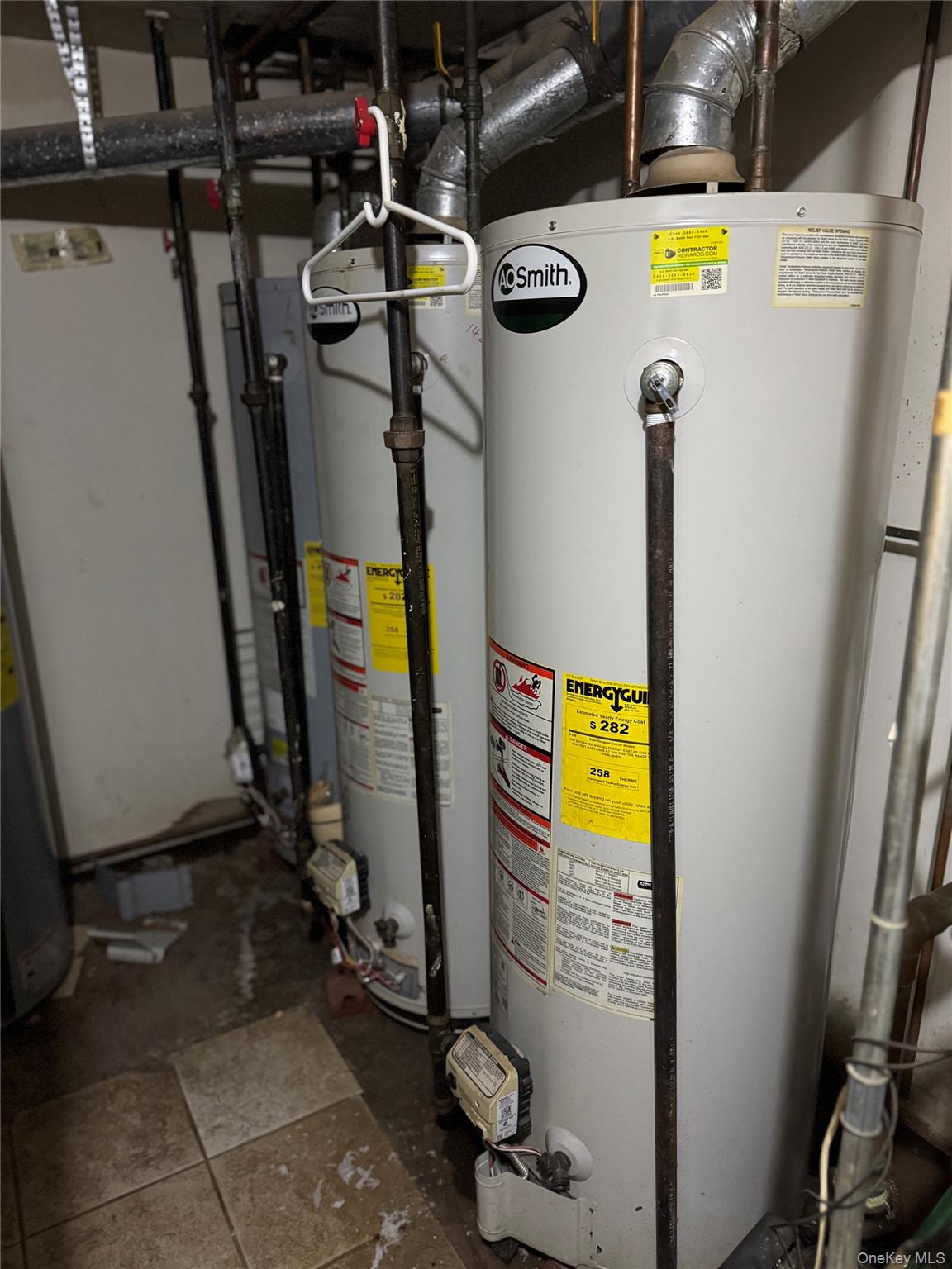 #9 photo, 104-37 37th Road, Corona , NY 11368