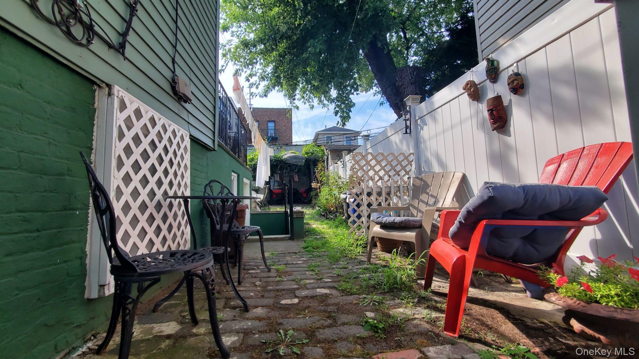 #10 photo, 3430 34th Street, Astoria , NY 11106