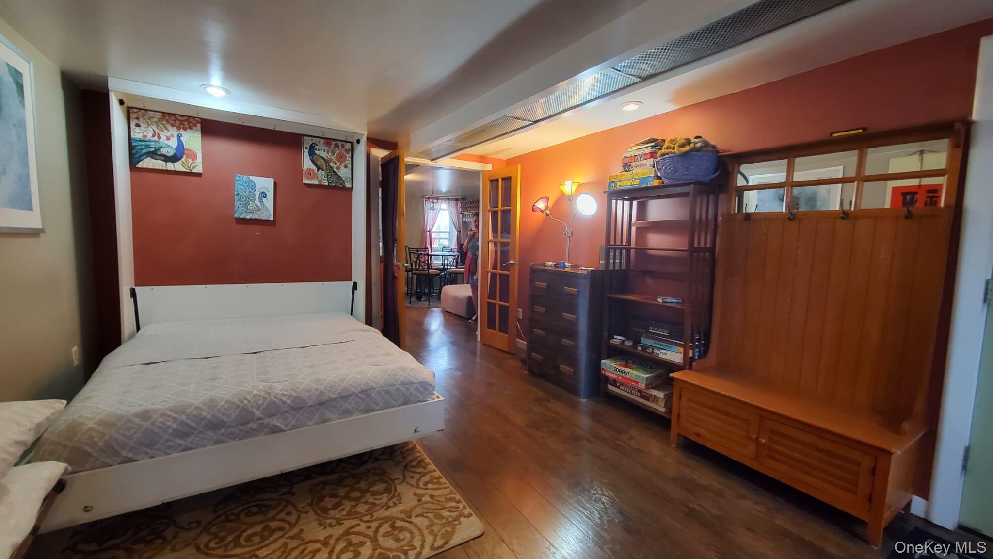 #12 photo, 3430 34th Street, Astoria , NY 11106