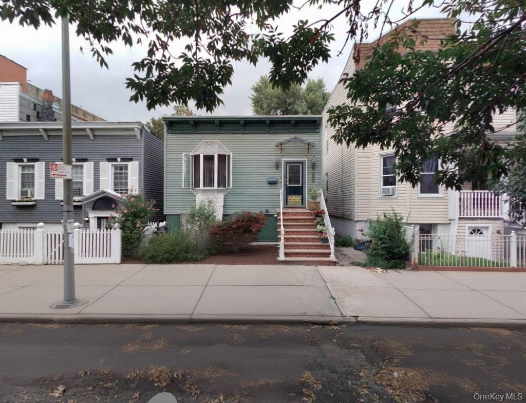 #2 photo, 3430 34th Street, Astoria , NY 11106