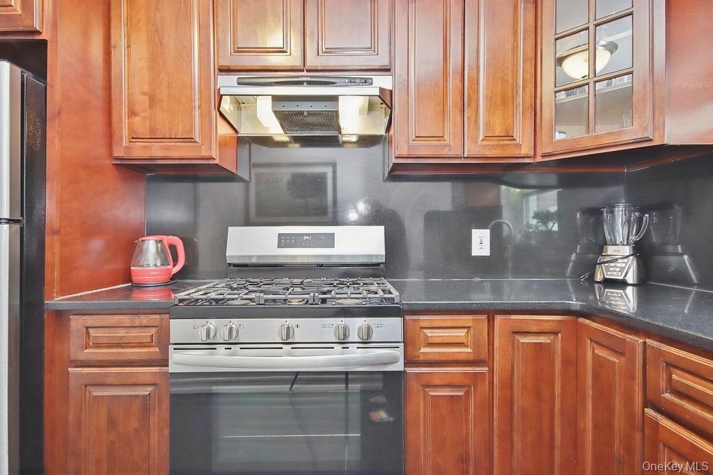 #6 photo, 485 WEBSTER Avenue, New Rochelle , NY 10801