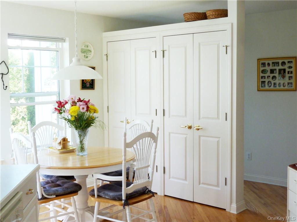 #11 photo, 107 Winding Ridge Road, 뉴욕주 White Plains , NY 10603