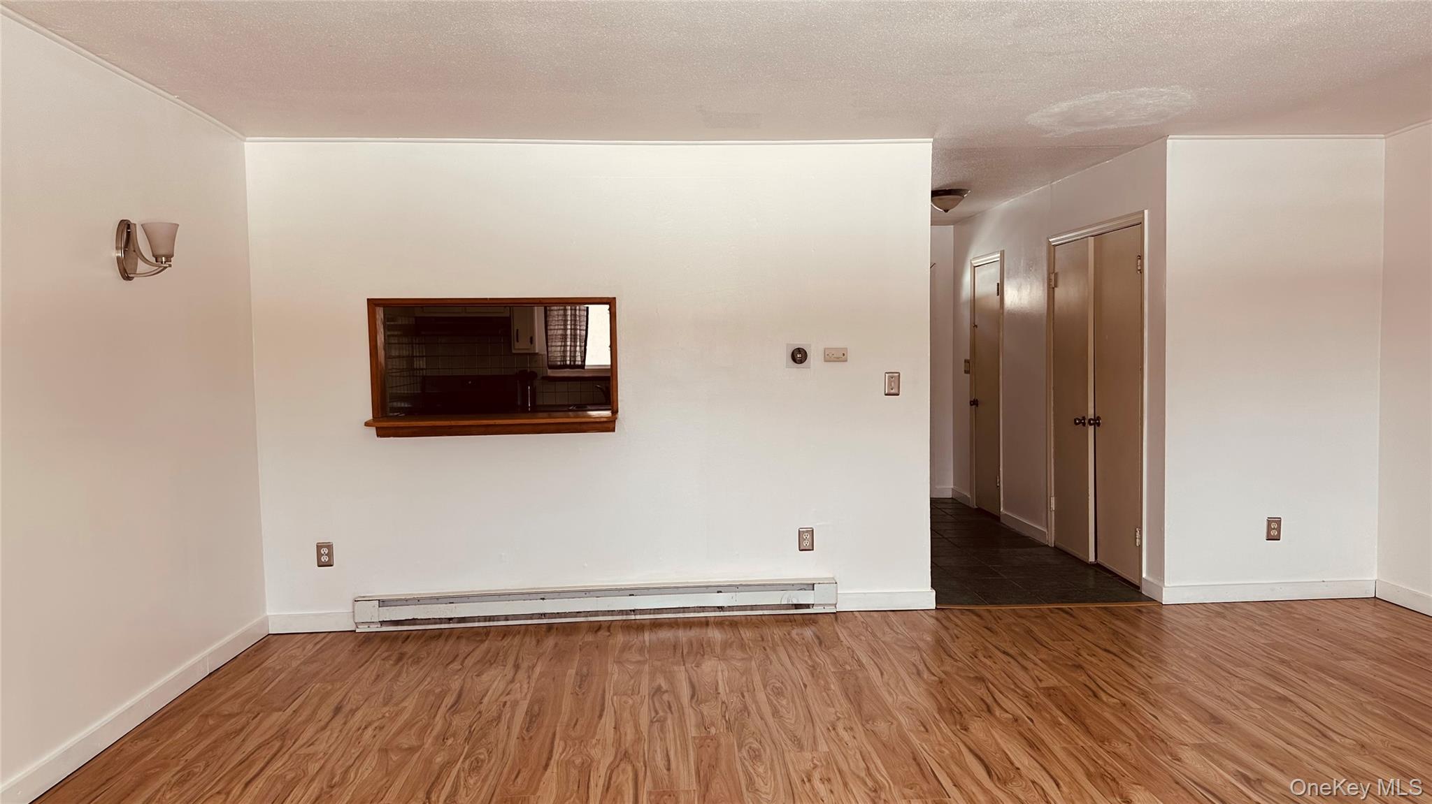 #8 photo, 881 Albany Post Road, 紐約州 New Paltz , NY 12561