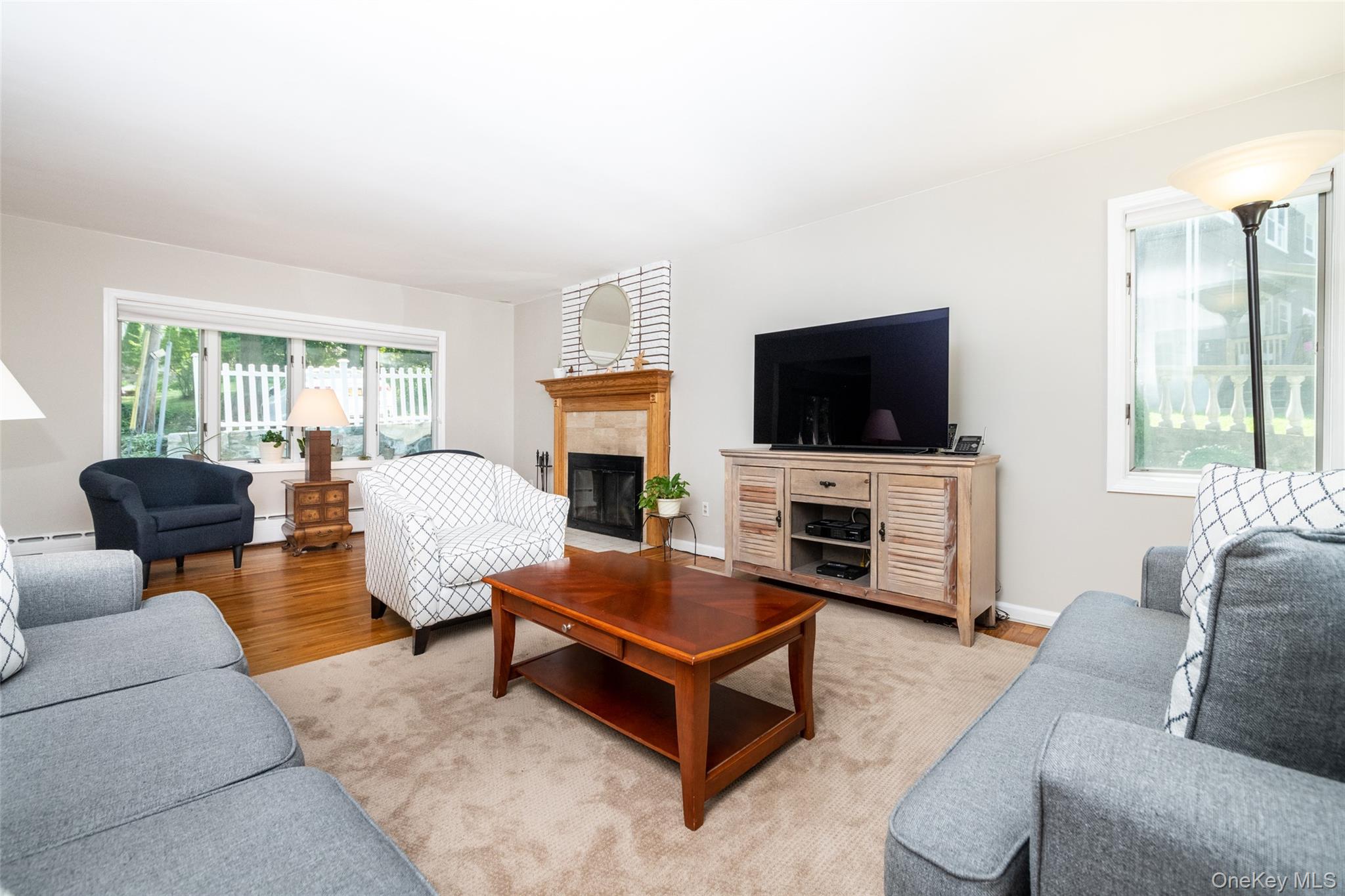 #8 photo, 454 Swanson Drive, Thornwood , NY 10594