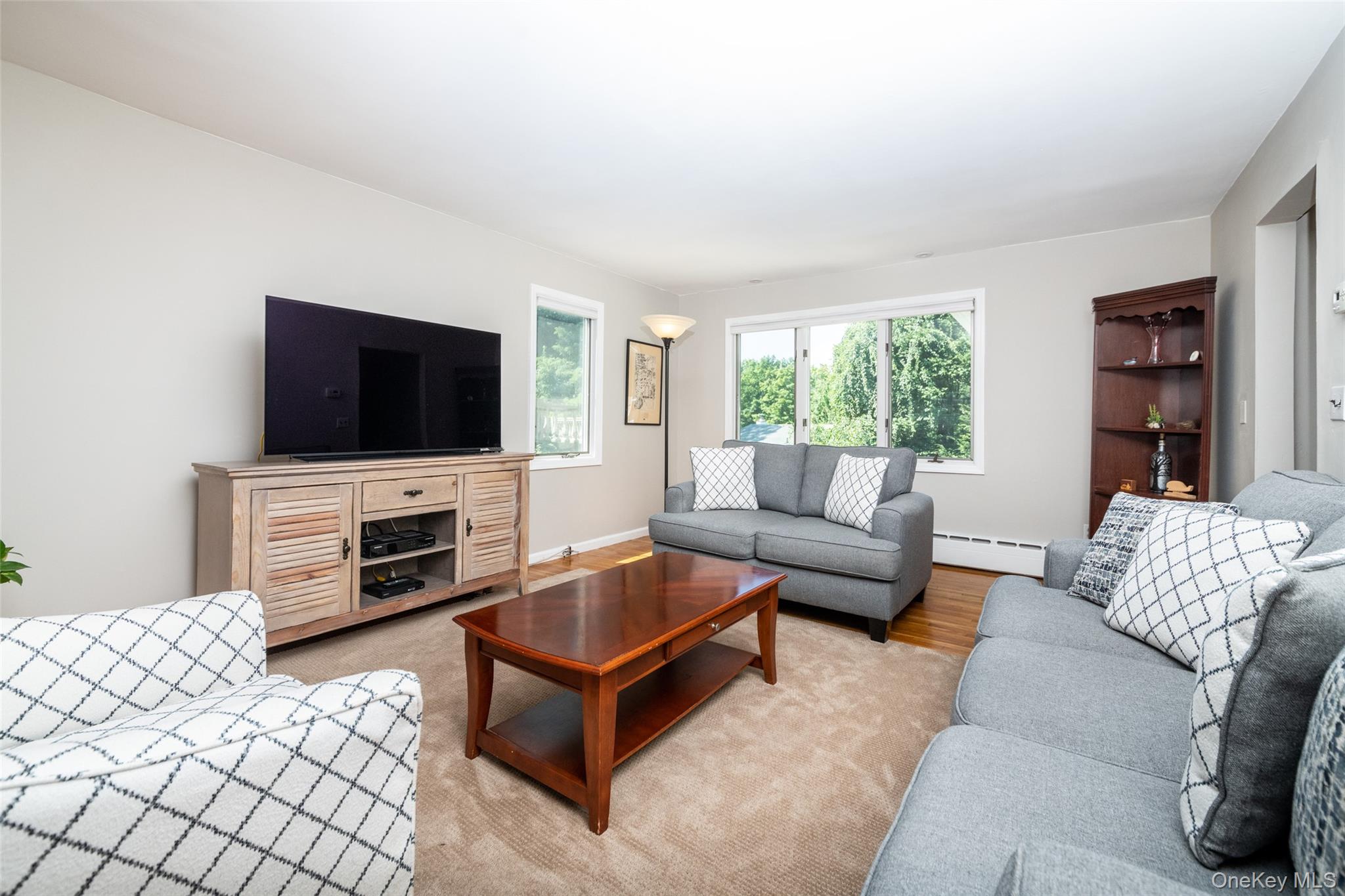 #9 photo, 454 Swanson Drive, Thornwood , NY 10594