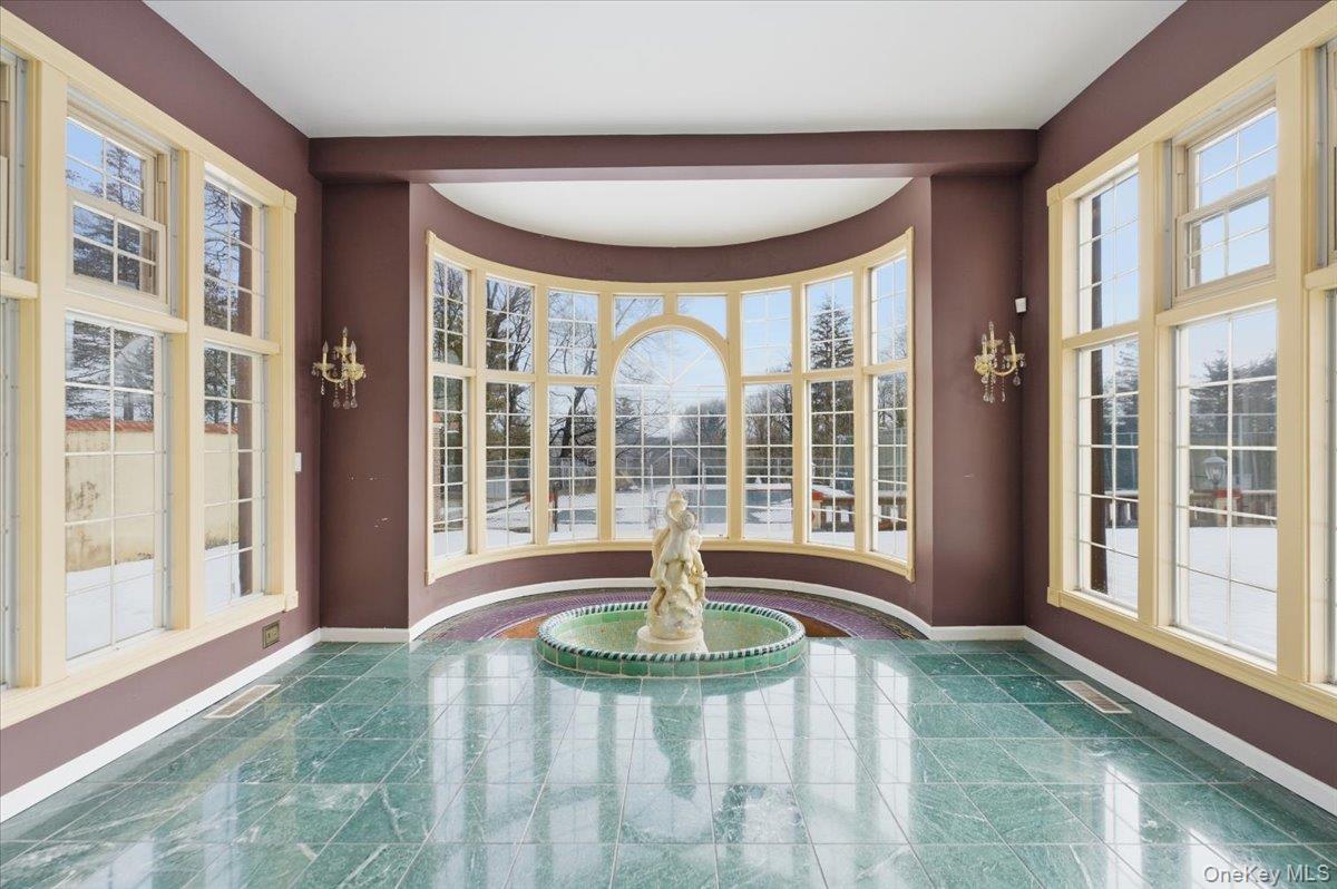 #13 photo, 8 Eastway, Bronxville , NY 10708