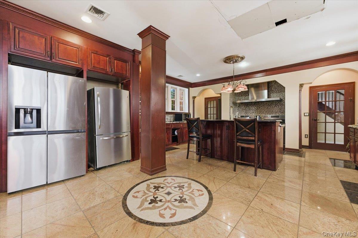 #18 photo, 8 Eastway, Bronxville , NY 10708