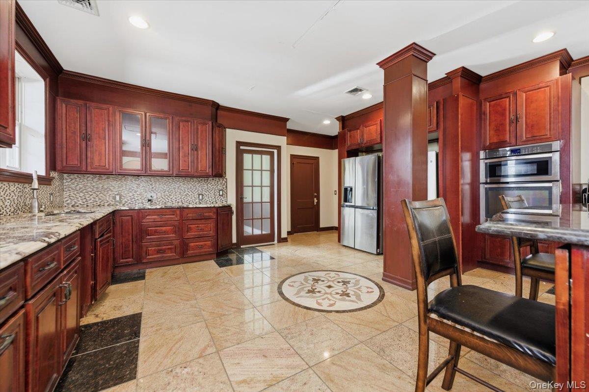 #19 photo, 8 Eastway, Bronxville , NY 10708