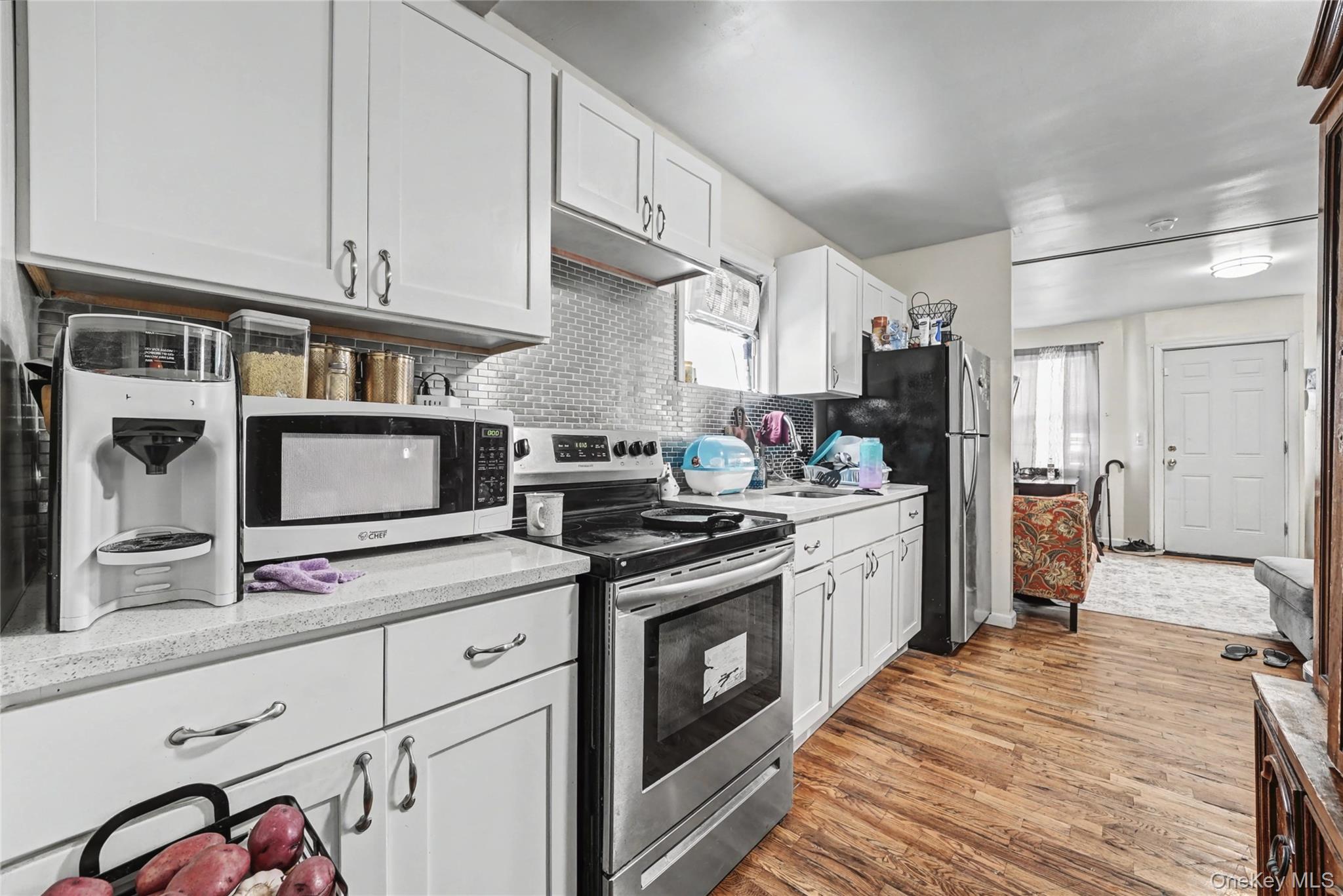 #7 photo, 548 S 8th Avenue, Mount Vernon , NY 10550