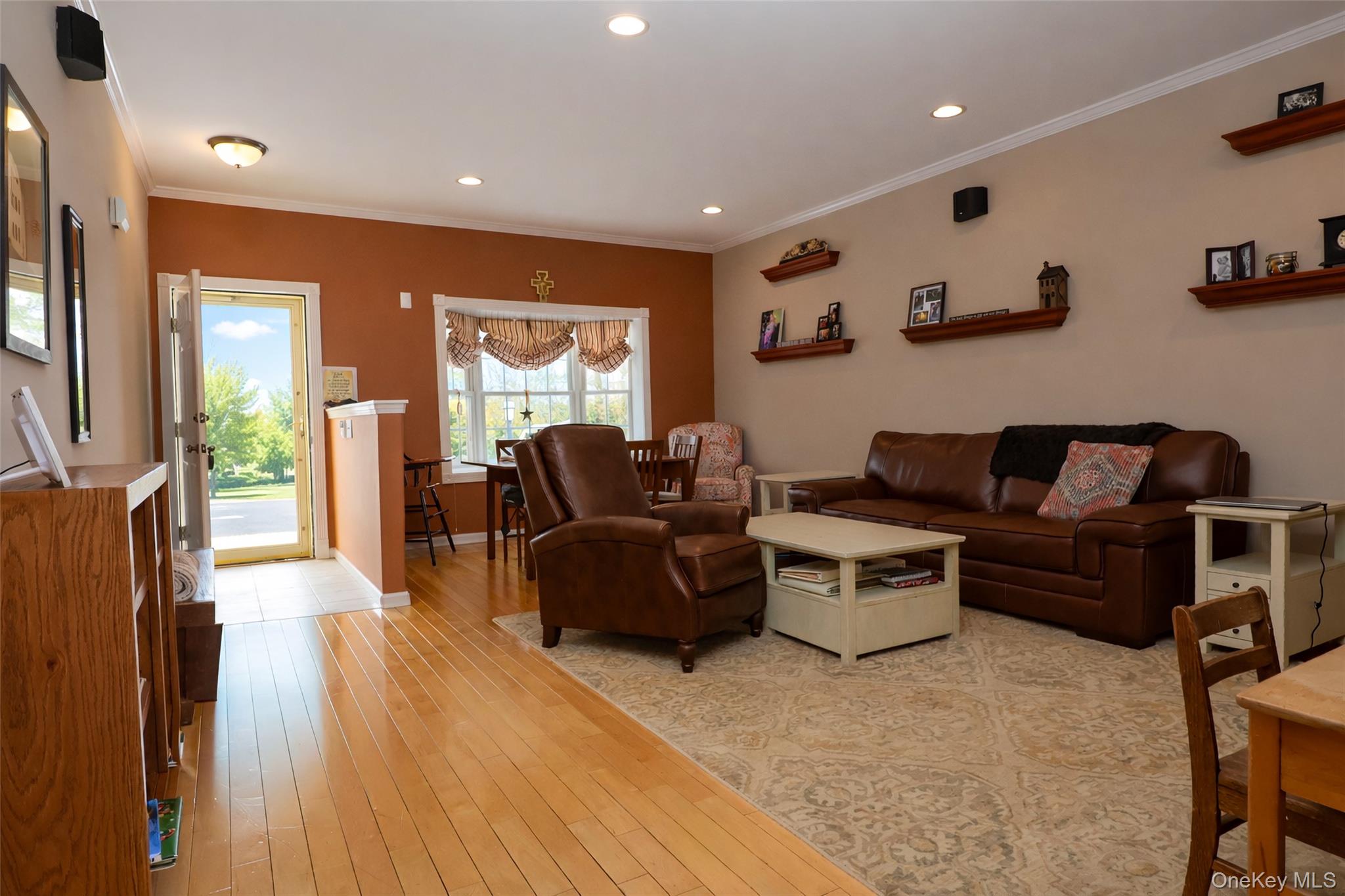 #4 photo, 111 High Point Circle, Newburgh , NY 12550