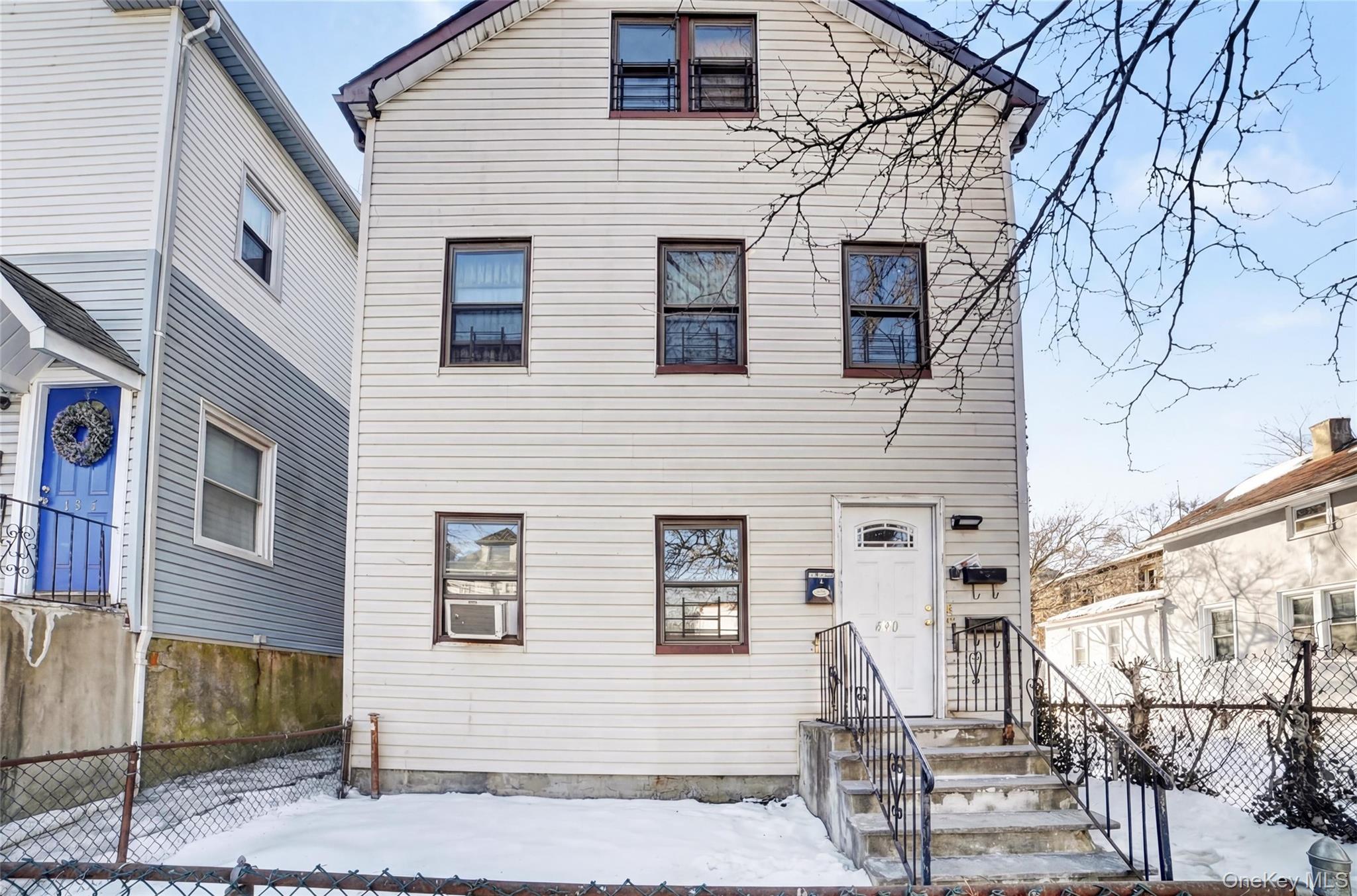 #3 photo, 420 S 9th Avenue, Mount Vernon , NY 10550