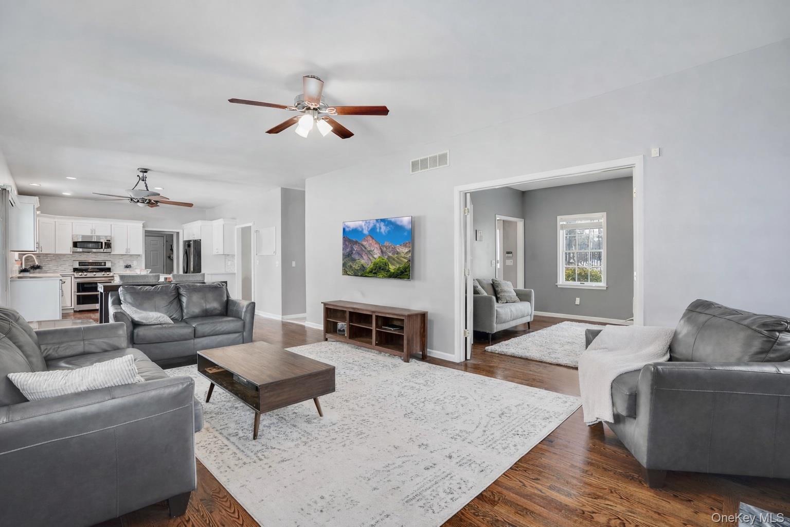 #11 photo, 9 Trotter Lane, Poughkeepsie , NY 12603