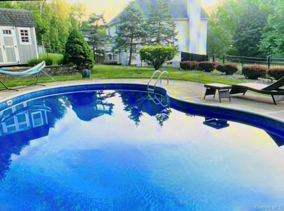 #5 photo, 9 Trotter Lane, Poughkeepsie , NY 12603