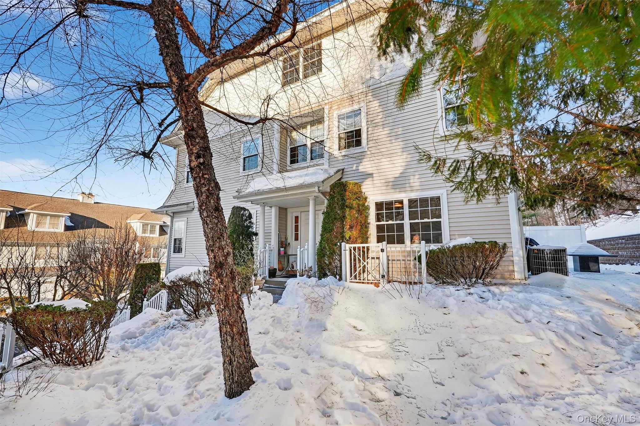 #2 photo, 104 Crystal Hill Drive, Pomona , NY 10970