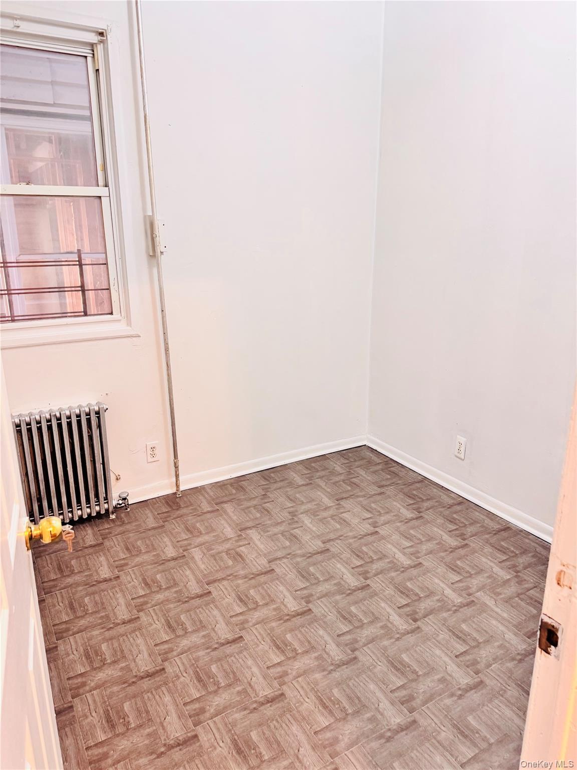 #4 photo, 121 Linden Street, Yonkers , NY 10701