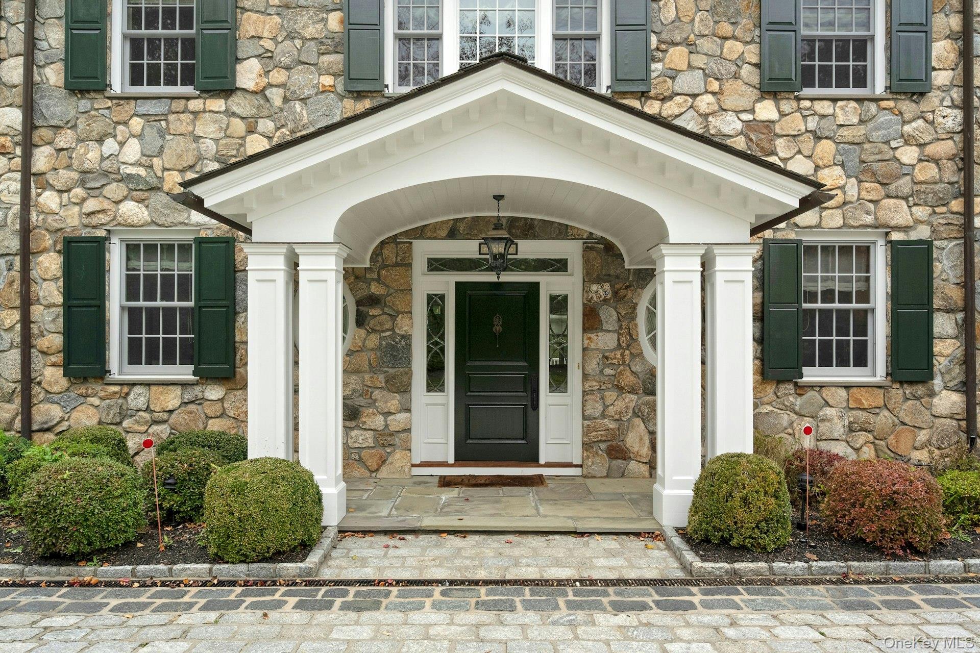 #2 photo, 1 Garden Road, 뉴욕주 Scarsdale , NY 10583