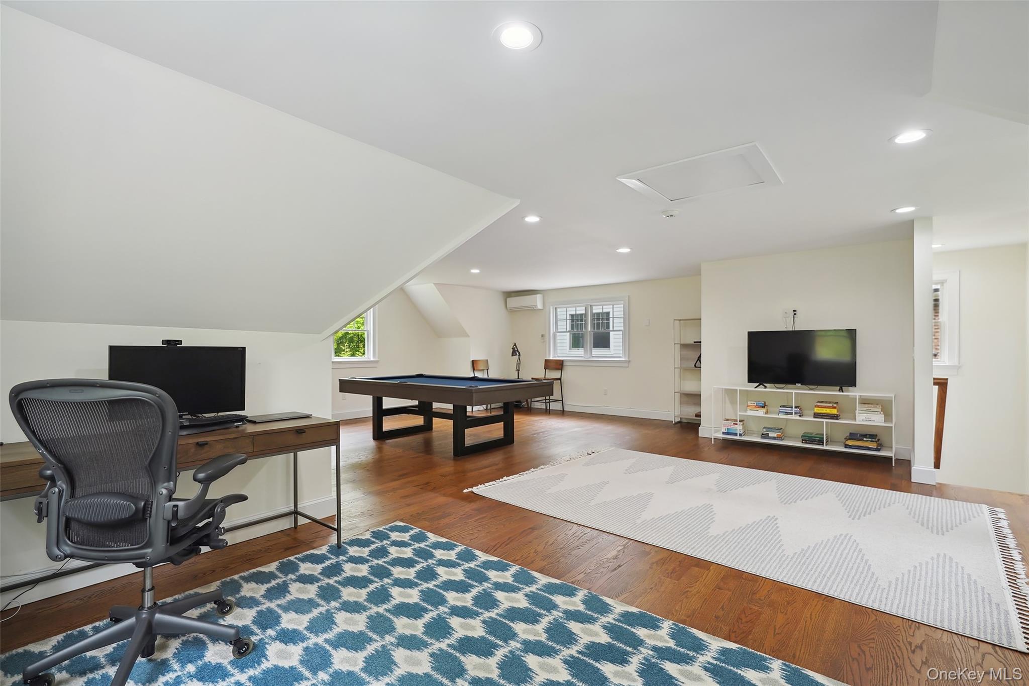 #14 photo, 2 Bluestone Lane, South Salem , NY 10590