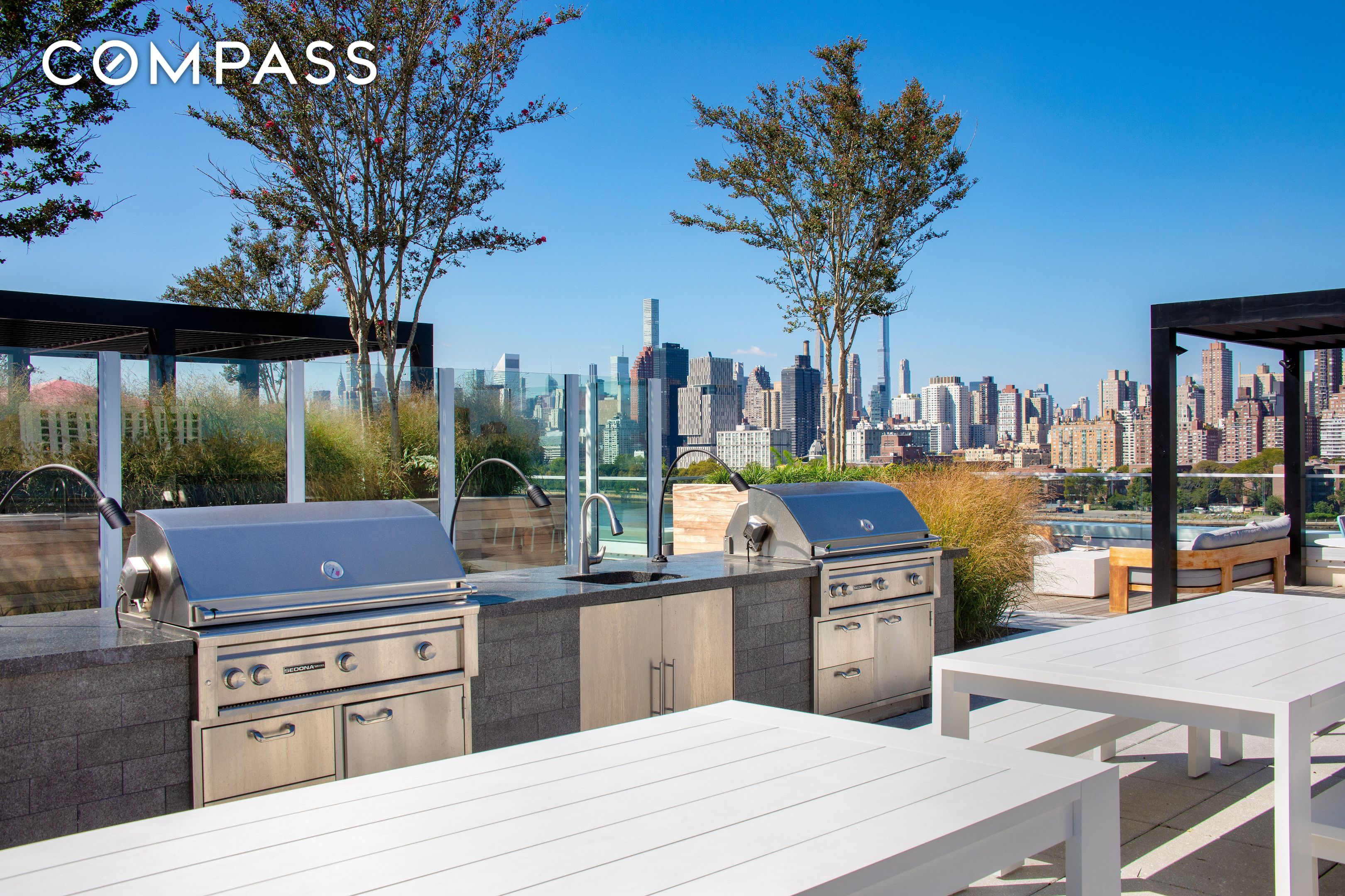 #10 photo, Astoria, קווינס Astoria , NY 11102