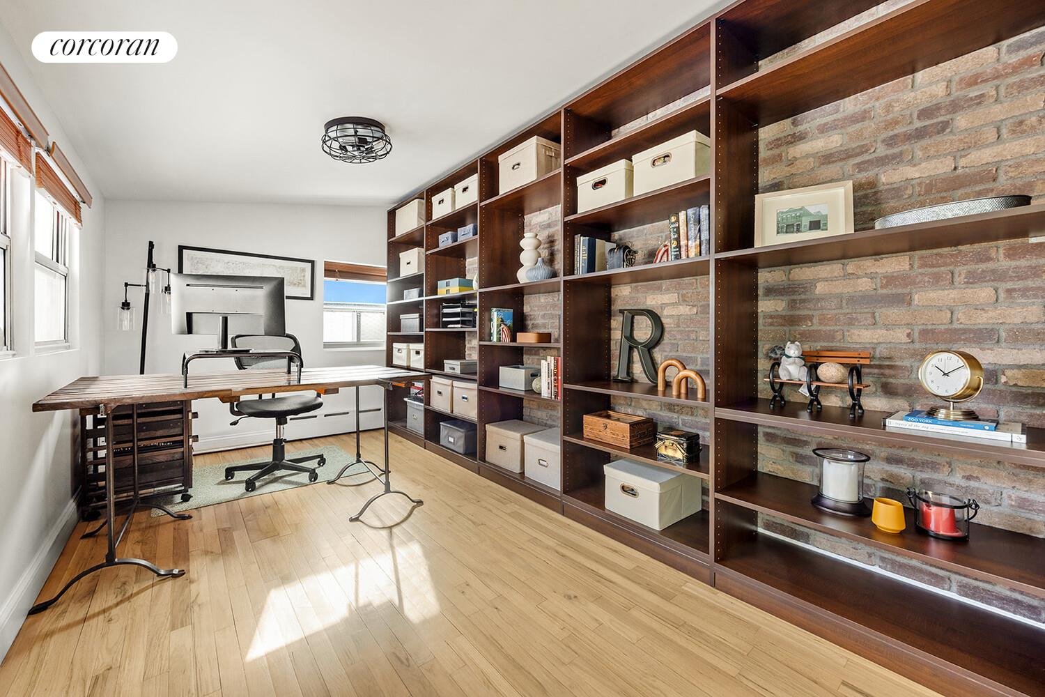 #11 photo, 327 4TH Street, 브루클린 Park Slope , NY 11215