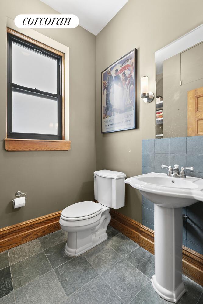 #9 photo, 152 W 131ST Street, Central Harlem , NY 10027