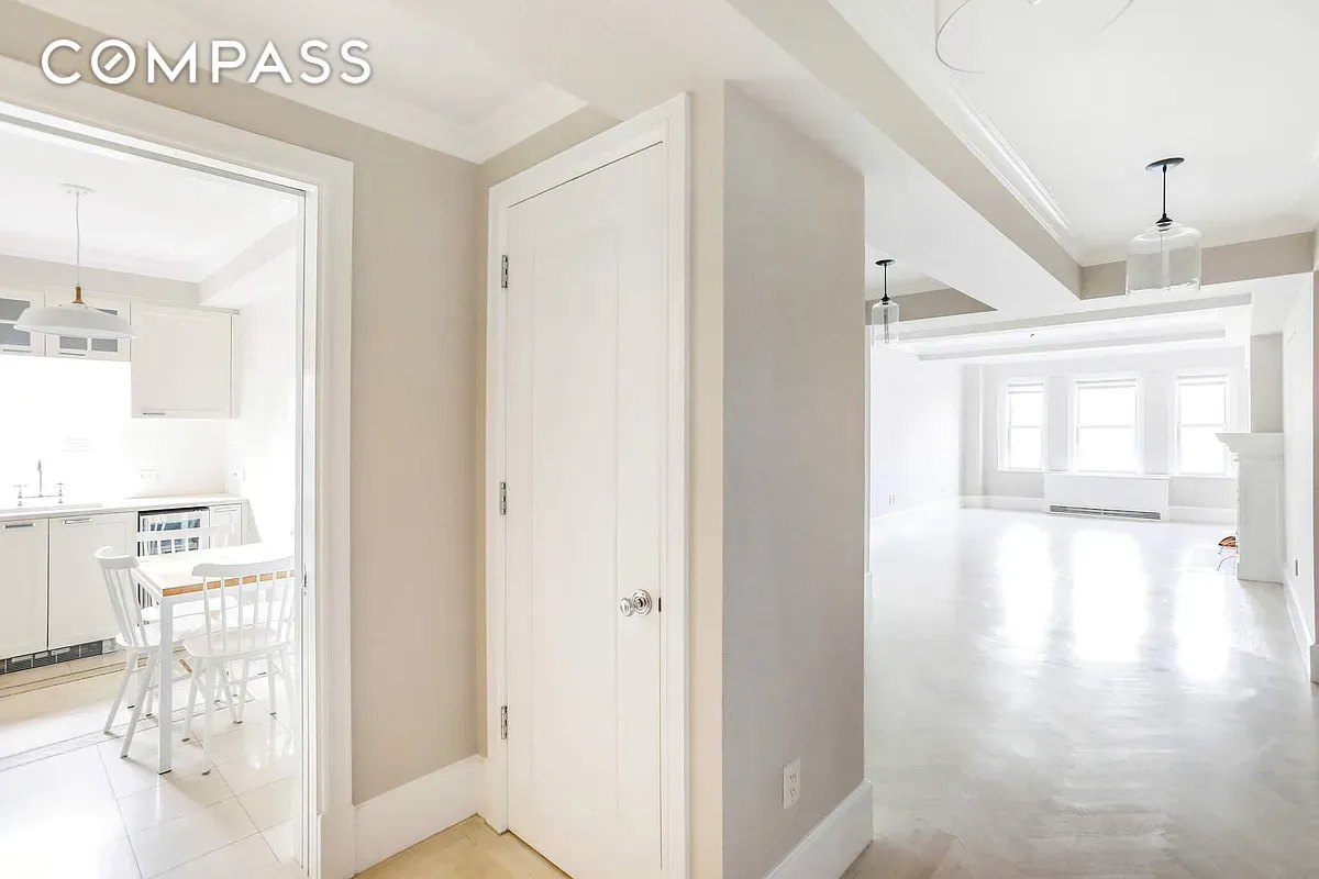 #4 photo, New York City, Upper East Side , NY 10028