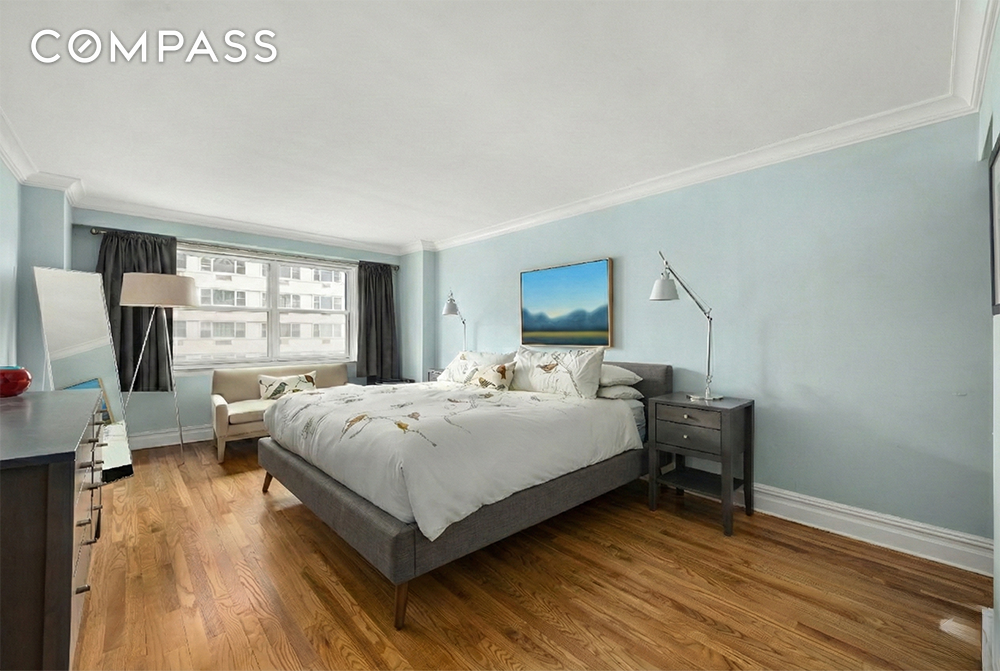 #9 photo, 101 W 12th Street, West Village , NY 10011