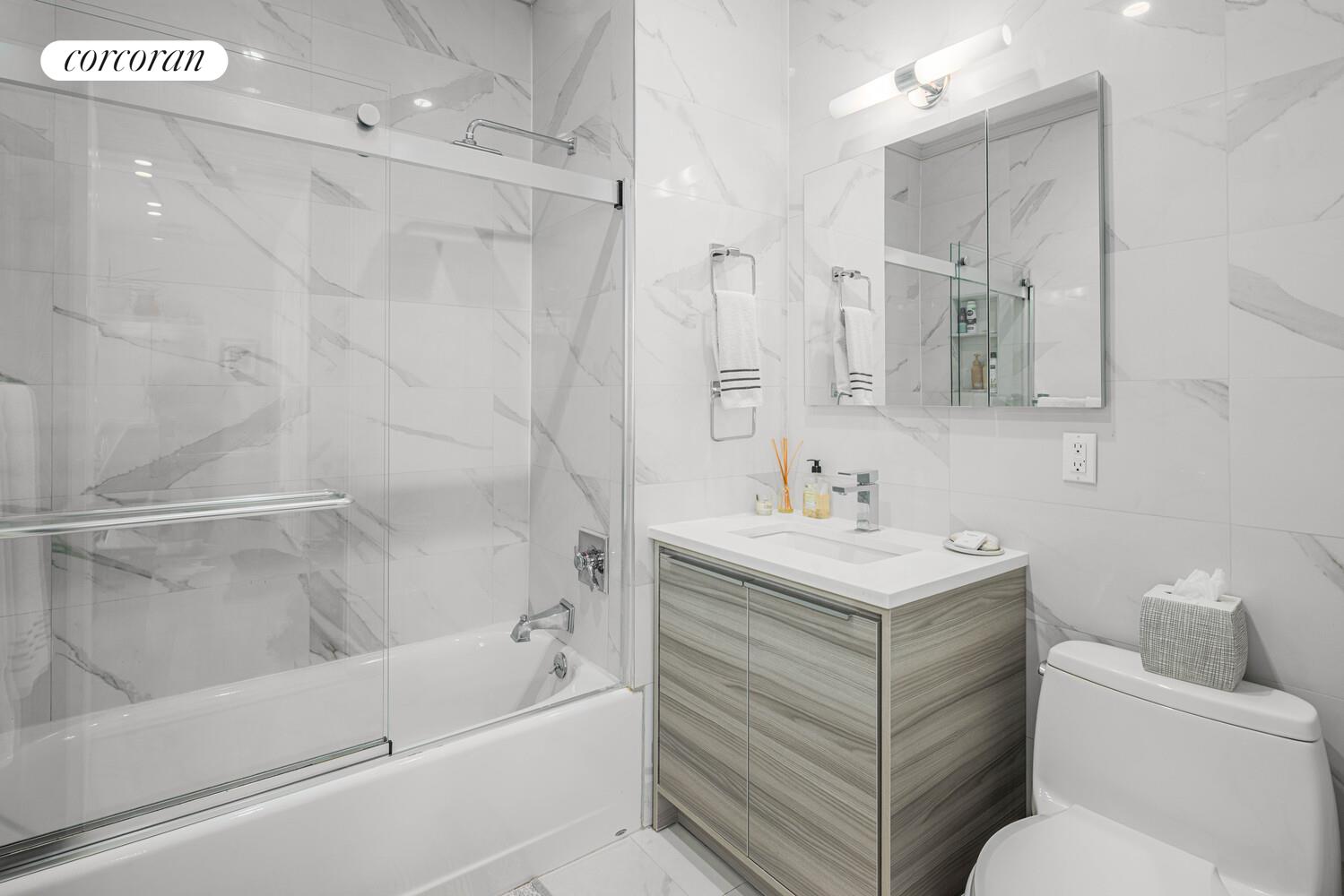 #11 photo, 525 MYRTLE Avenue, ব্রুকলিন Clinton Hill , NY 11205