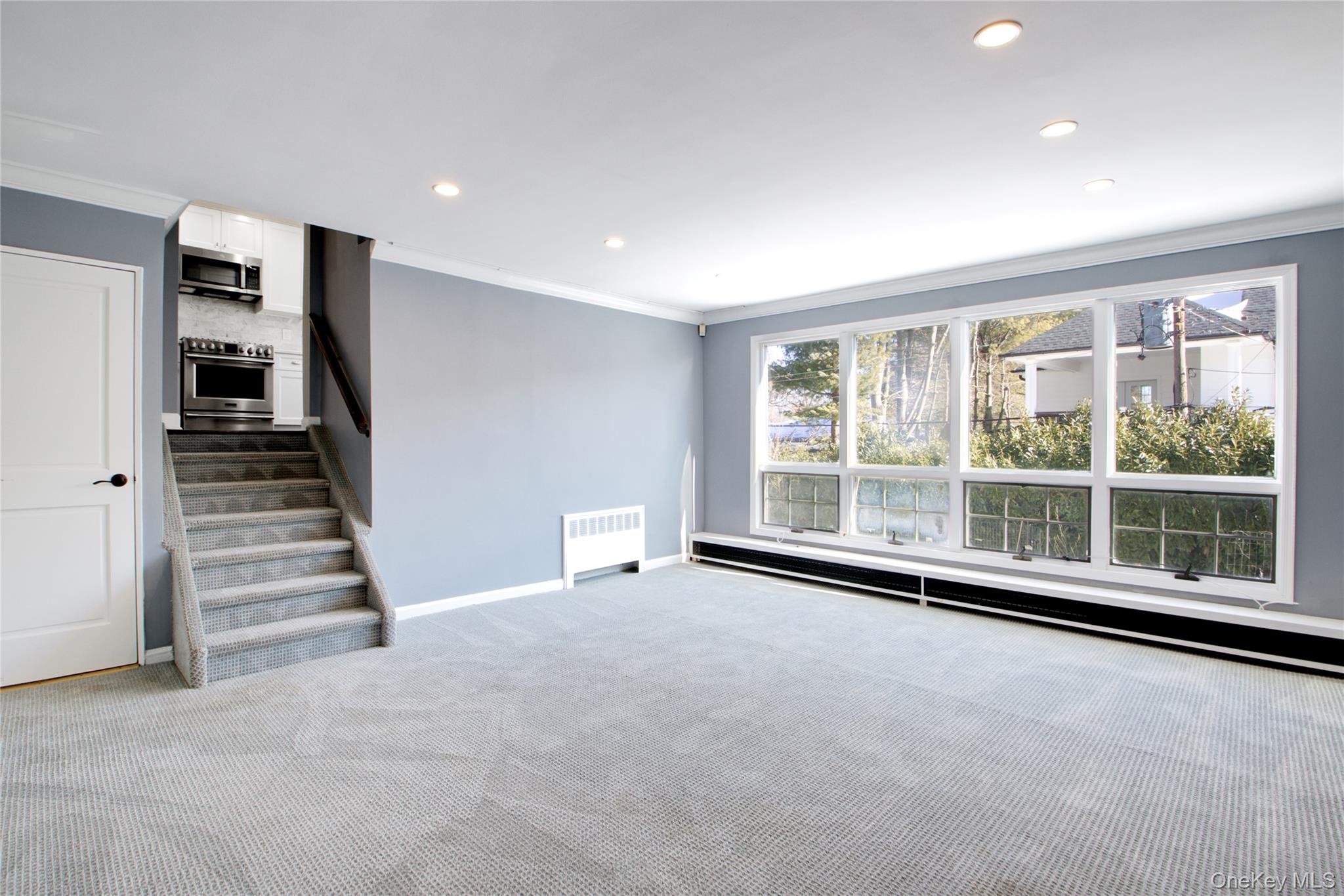 #12 photo, 107 Hayes Street, Garden City , NY 11530