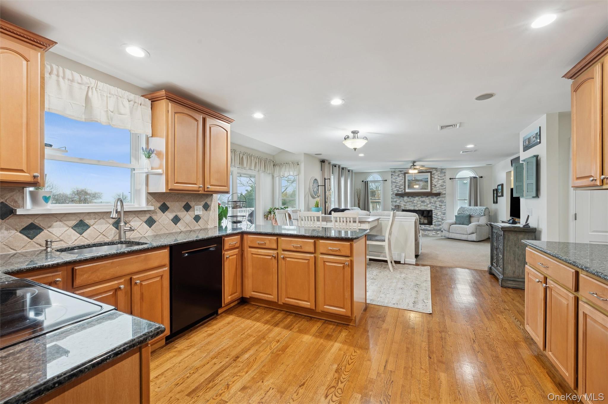 #9 photo, 8 Sinnickson Road, সাফোক কাউন্টি Center Moriches , NY 11934