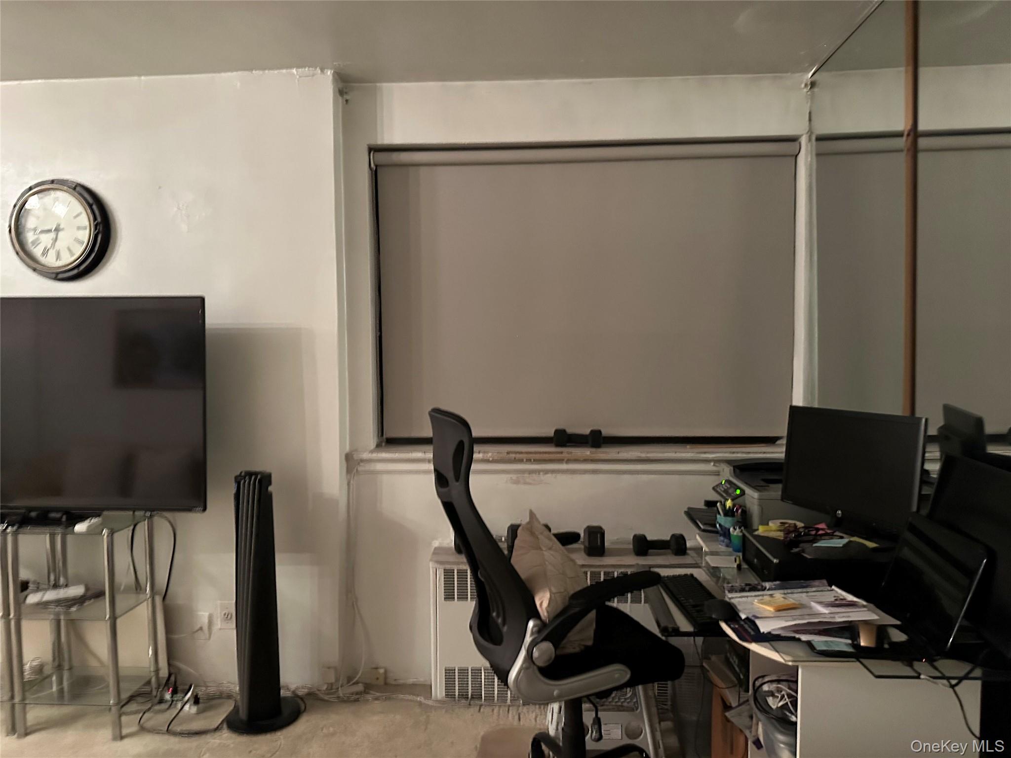 #4 photo, 87-15 204th Street, Hollis , NY 11423