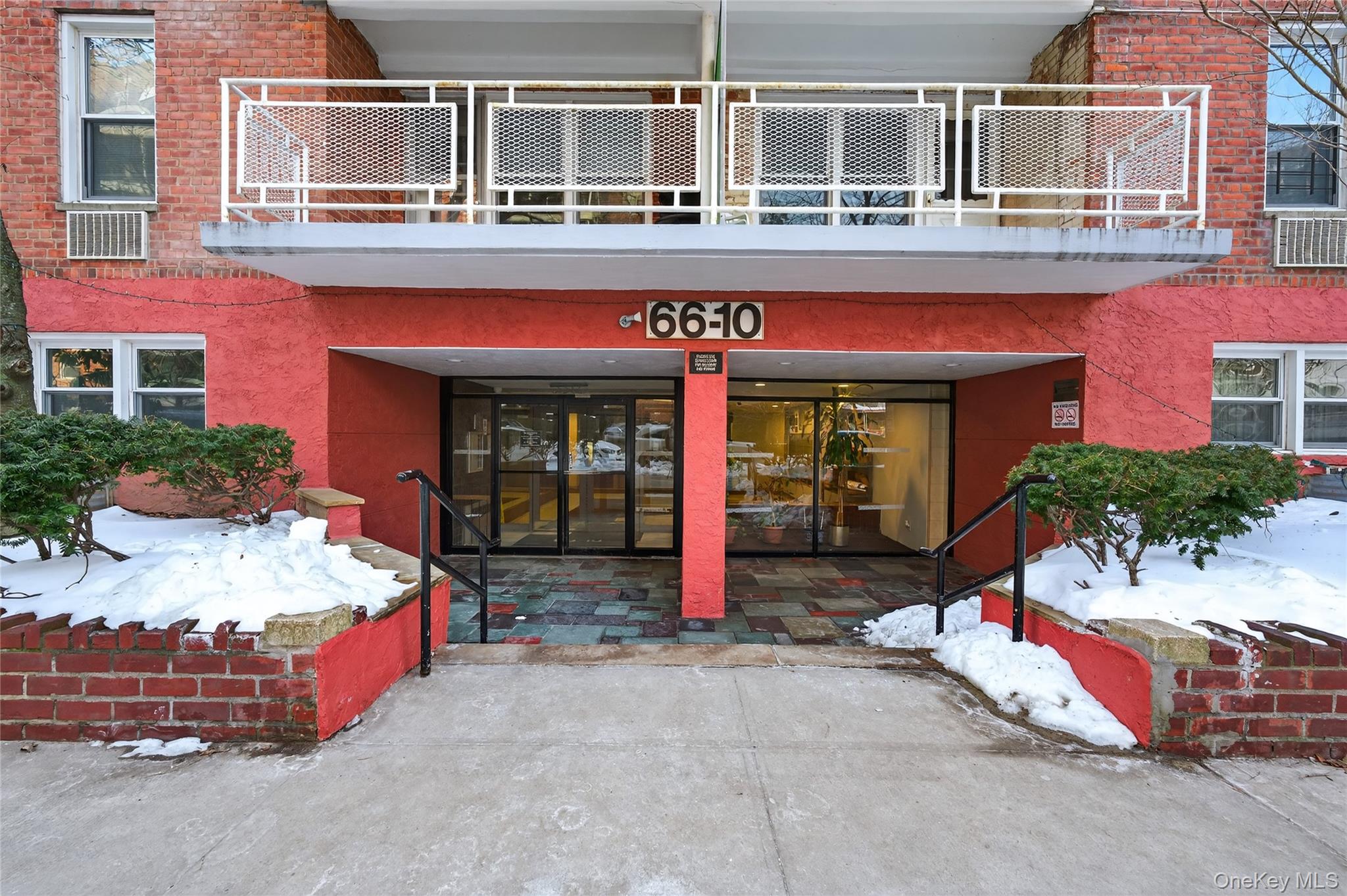 #17 photo, 66-10 Thornton Place, Rego Park , NY 11374
