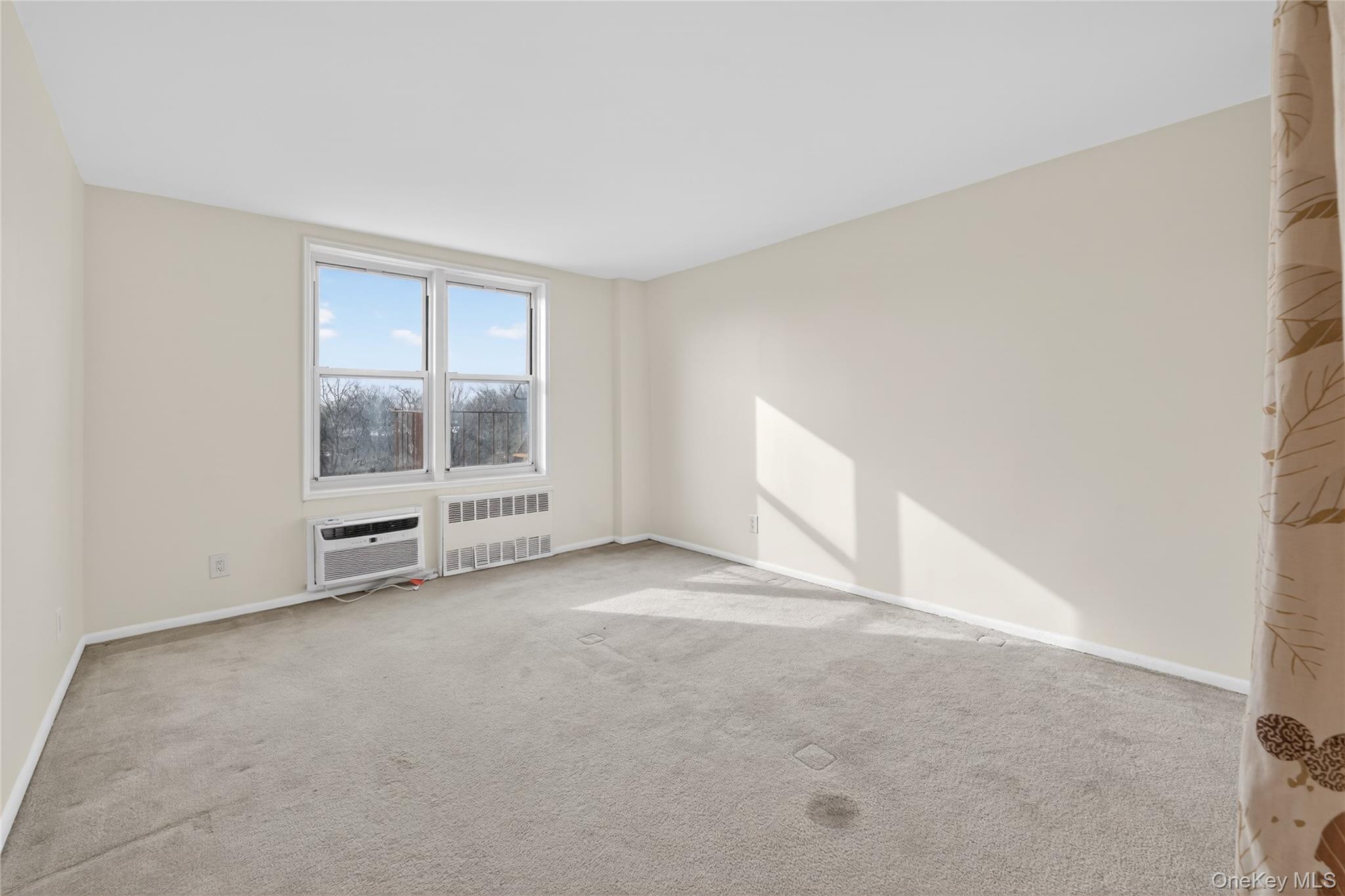 #2 photo, 66-10 Thornton Place, Rego Park , NY 11374