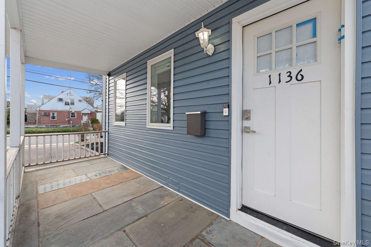 #2 photo, 1136 W Broadway, 롱 아일랜드 Hewlett , NY 11557