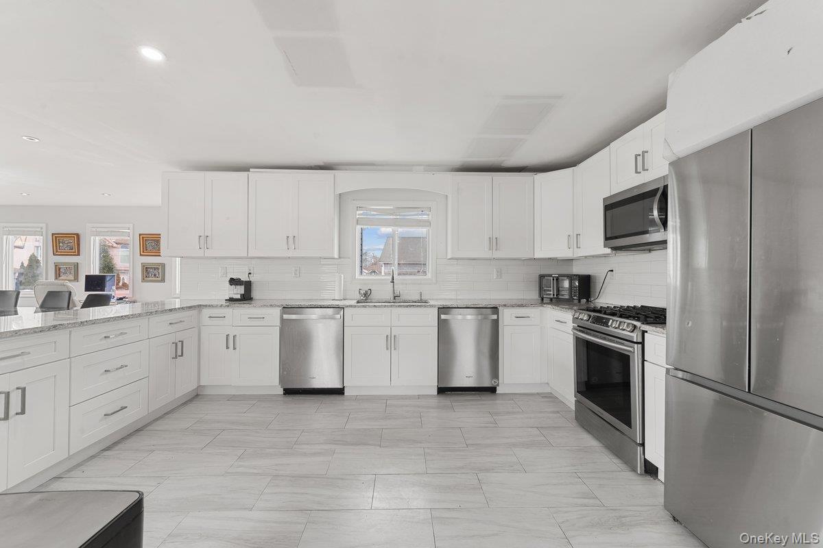 #6 photo, 1136 W Broadway, 롱 아일랜드 Hewlett , NY 11557