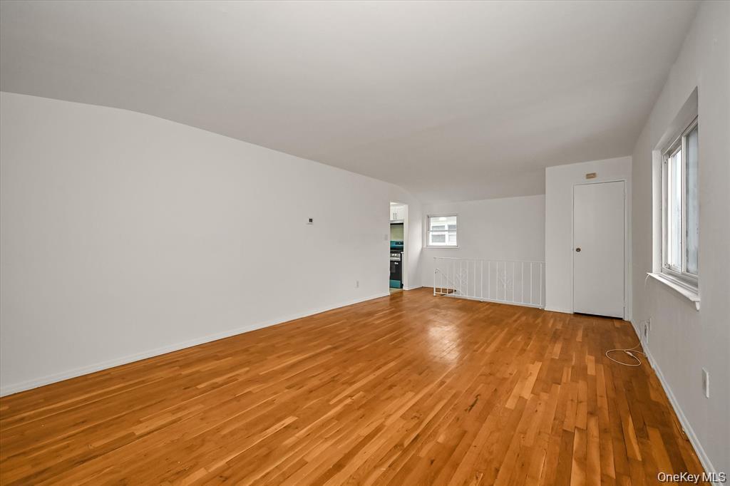 #7 photo, 206-50 46th Avenue, Bayside , NY 11361