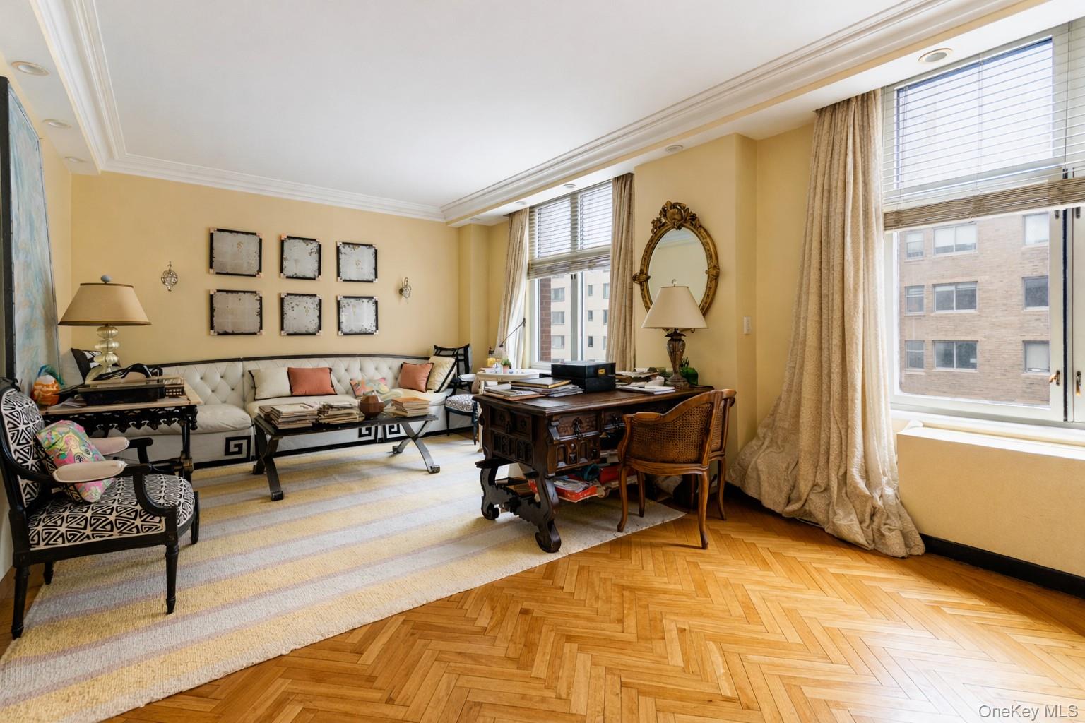 #1 photo, 188 E 70th Street, מנהטן New York (Manhattan) , NY 10021