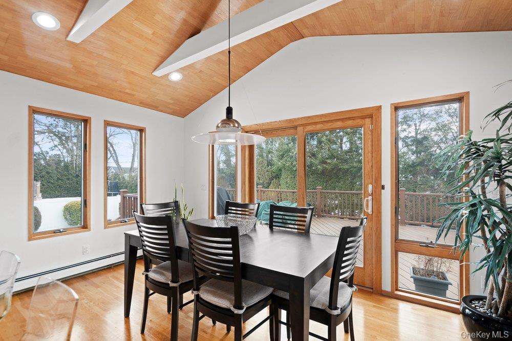 #17 photo, 31 Prescott Place, ناسو Old Bethpage , NY 11804