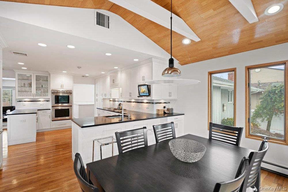 #18 photo, 31 Prescott Place, ناسو Old Bethpage , NY 11804