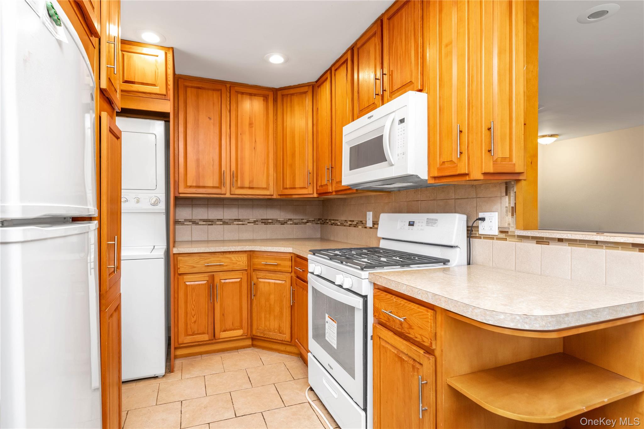 #4 photo, 22455 Kingsbury Avenue, 뉴욕퀸즈 Oakland Gardens , NY 11364